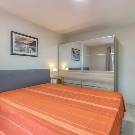 Apartment Nordic C9 *